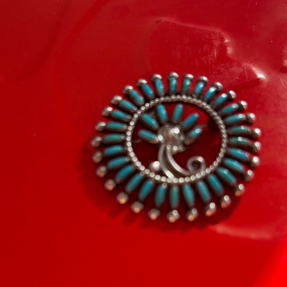 Chic Silver and Turquoise Brooch - Picture 5 of 5